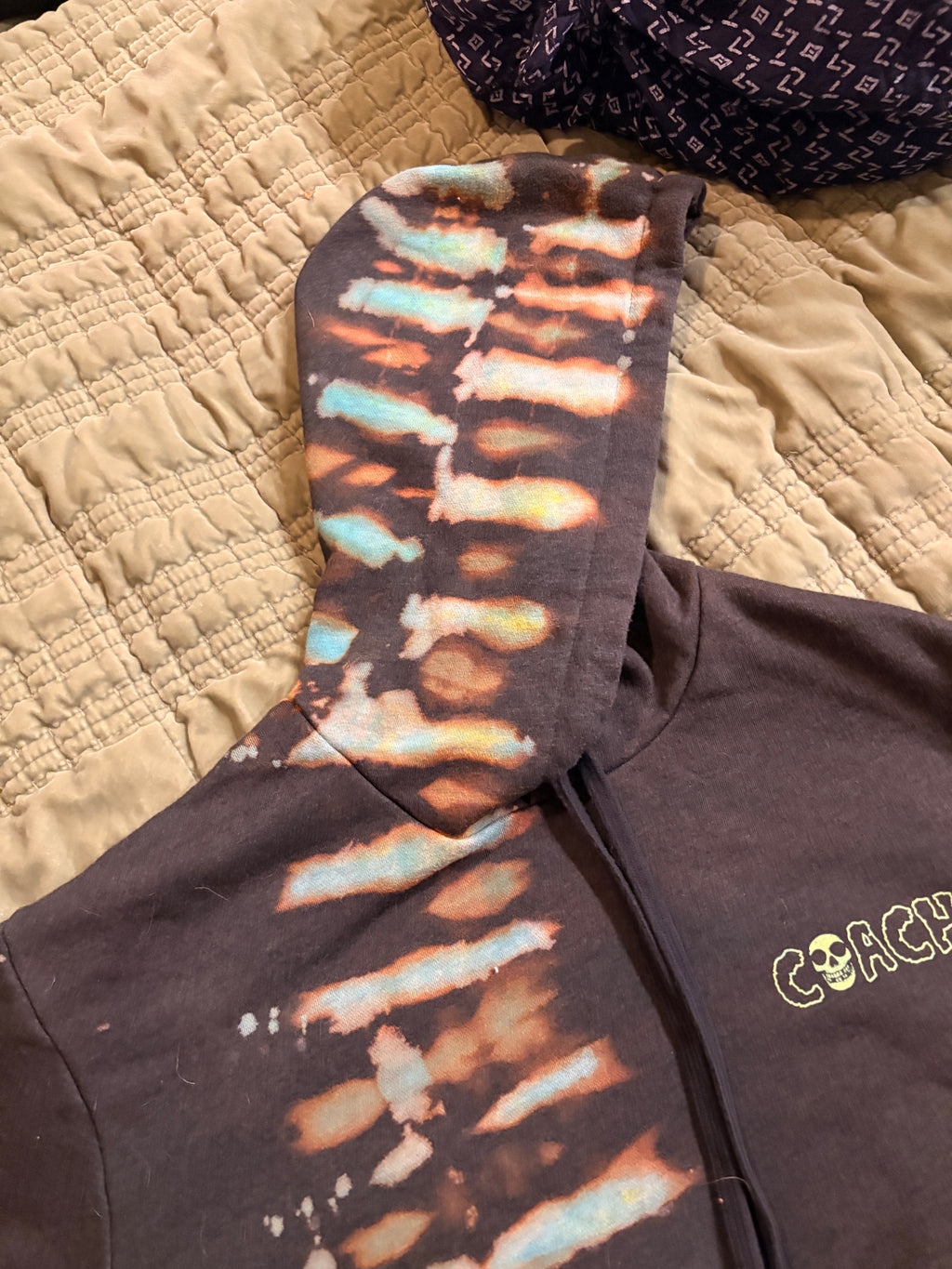 Custom Dye & Wearable Art Service | Supports Dog Rescues | 2DogsCreative